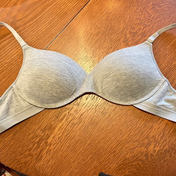 Three Lively Wire-free Soft Touch Push-up Bras - Picture 8 of 15